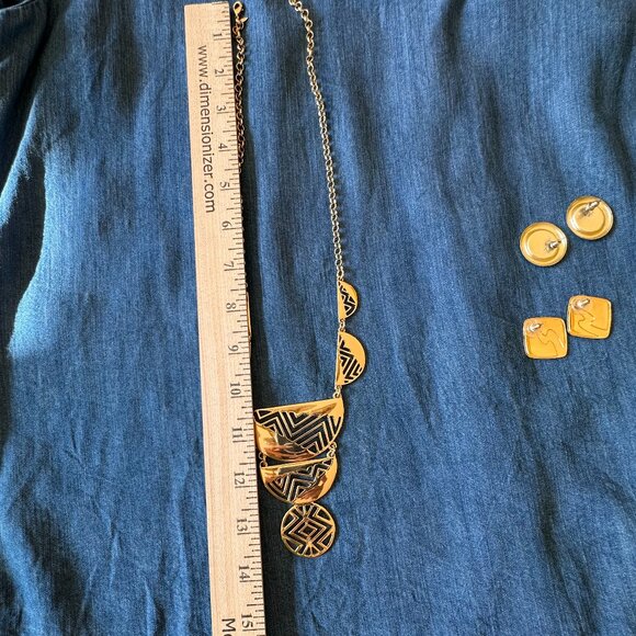 Abstract design Gold necklace & bracelet Set & 2 pairs earrings statement 80 90 - Picture 14 of 16